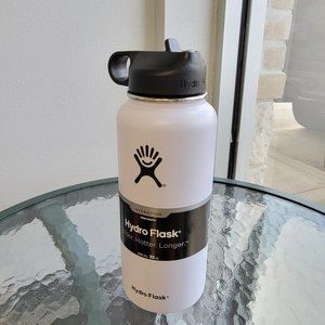 White Hydro Flask 32oz Bottle Tumbler with Straw Lid